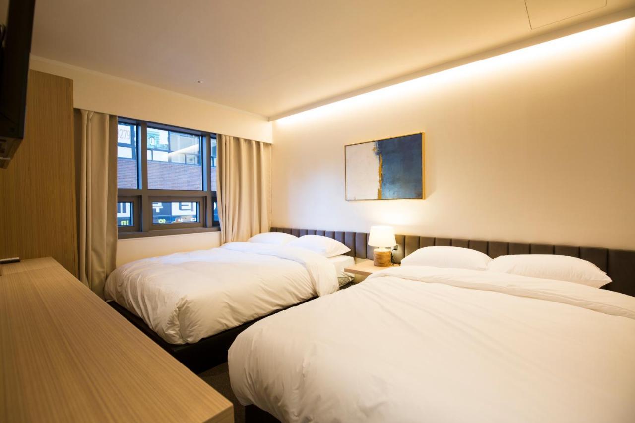 Uh Suite The Jongno Seoel Buitenkant foto
